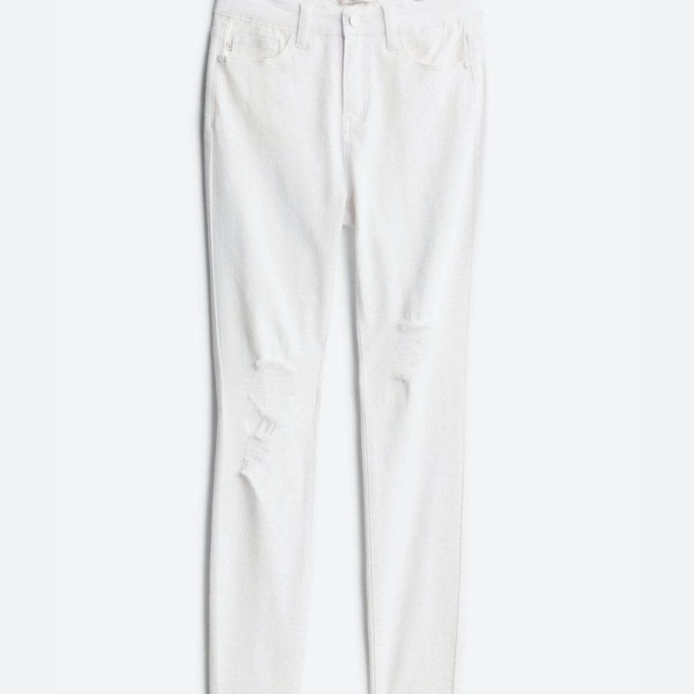 White skinny jeans
